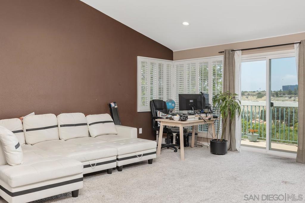 16424 Avenida Venusto E Property Photo 7