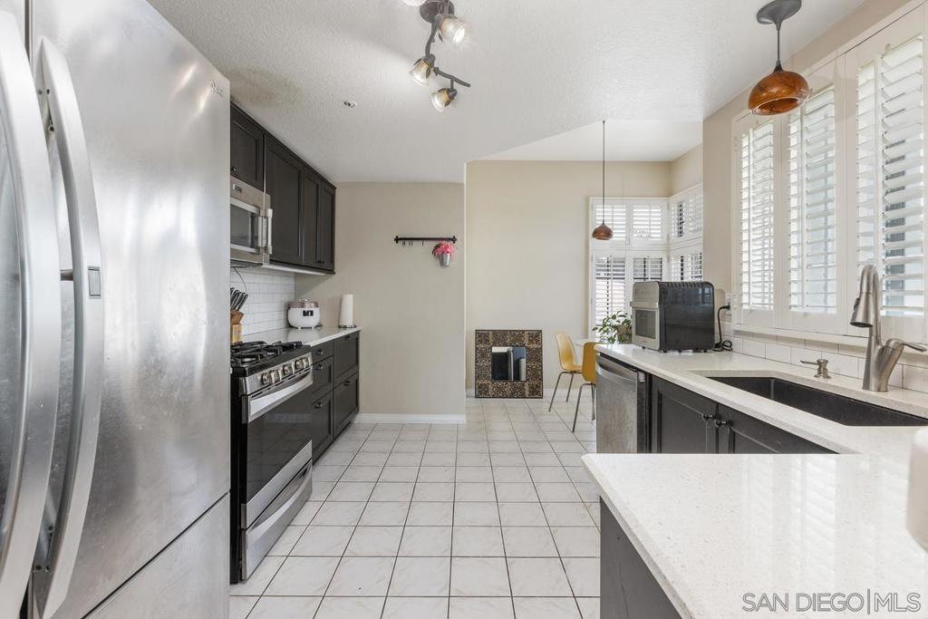 16424 Avenida Venusto E Property Photo 21