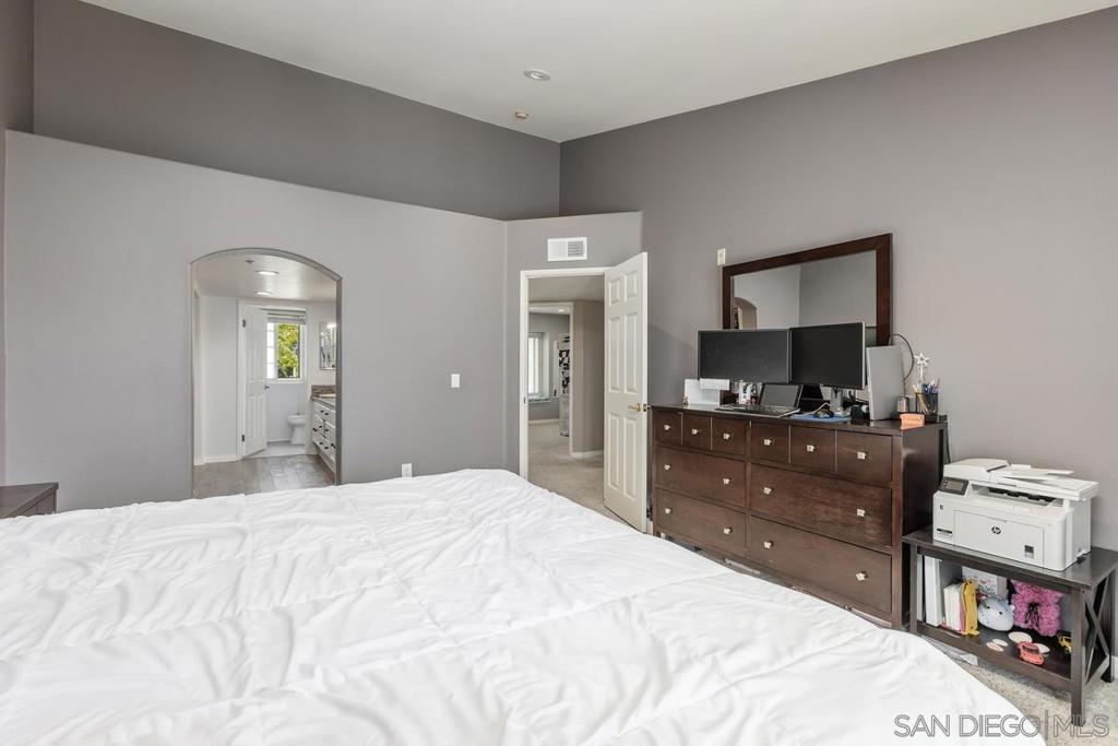 16424 Avenida Venusto E Property Photo 28