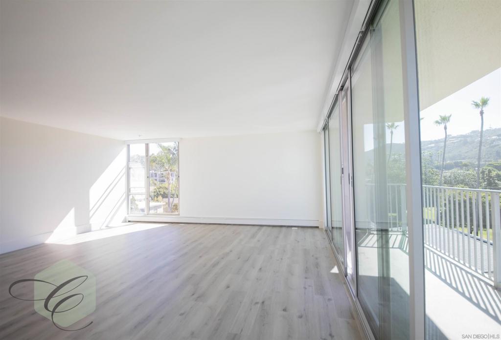 8111 Camino Del Oro Property Photo 10