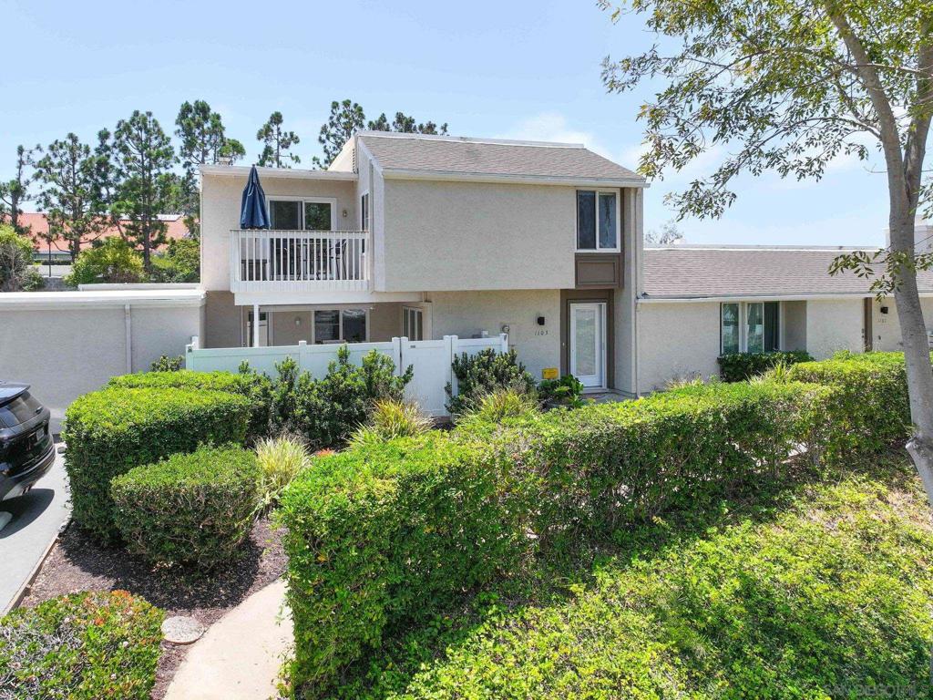 1103 Woodlake Dr Property Photo 30