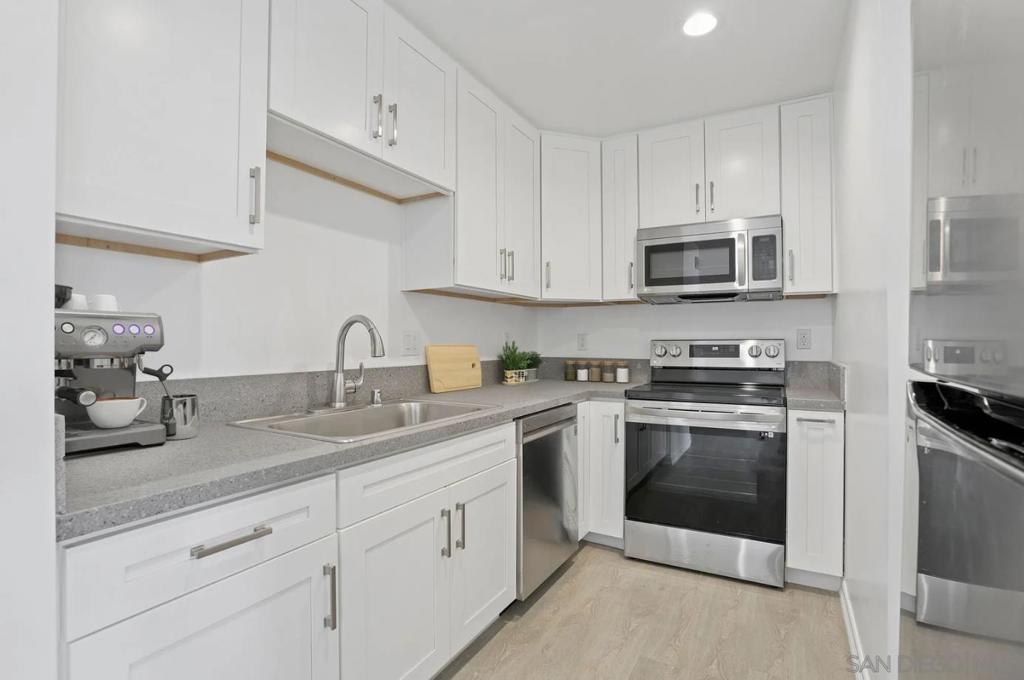 2428 Highland Avenue Property Photo 15