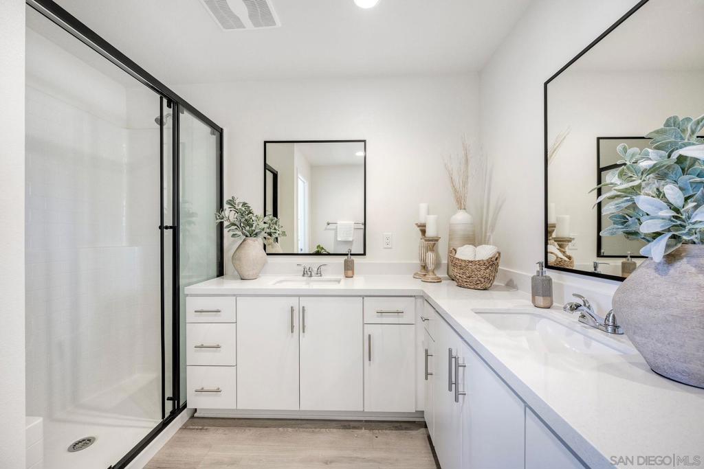 2250 Calle Chanate Property Photo 19
