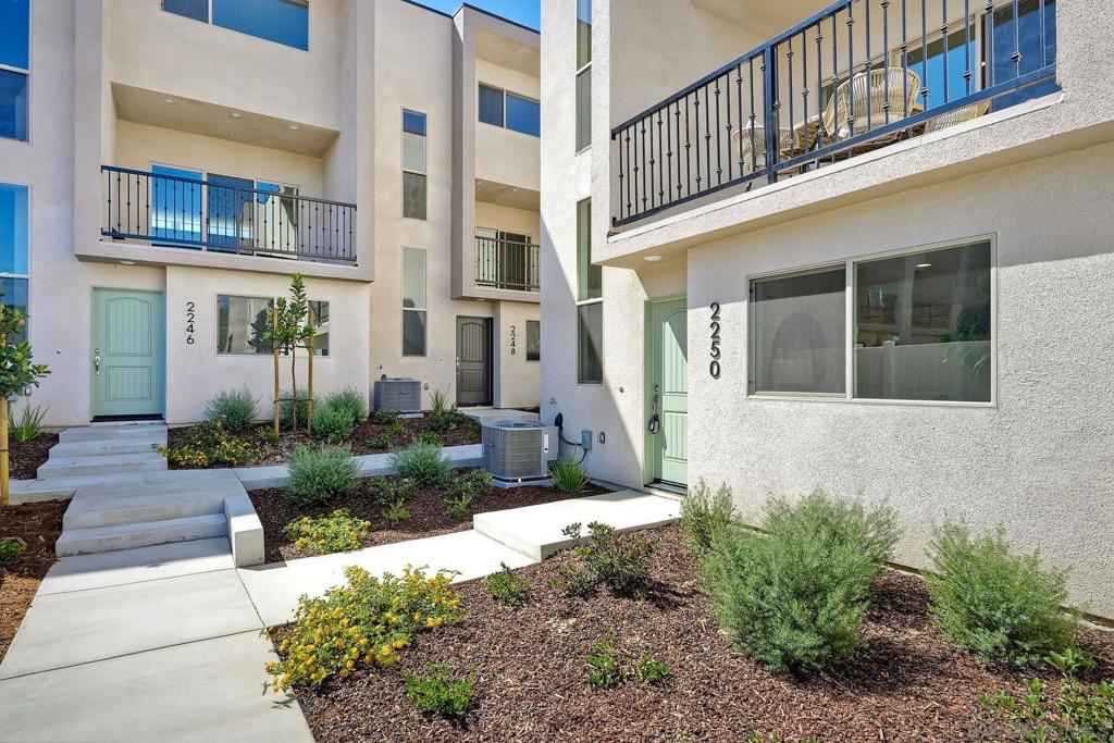 2250 Calle Chanate Property Photo 28