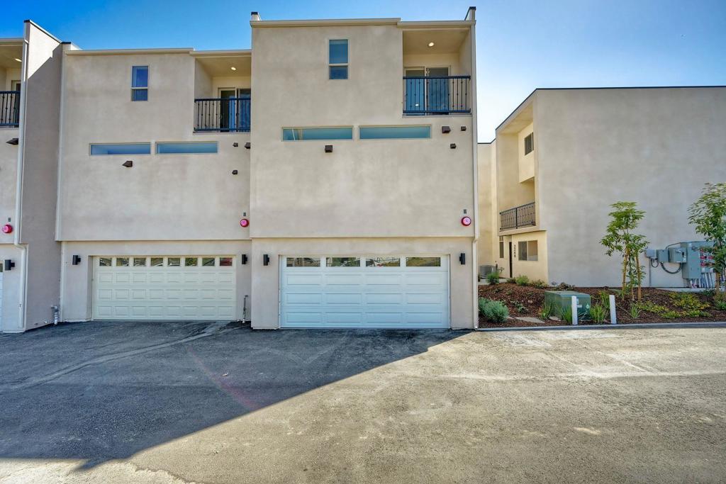 2250 Calle Chanate Property Photo 30