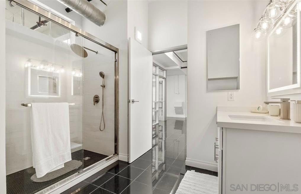 420 S San Pedro 102 Property Photo 23