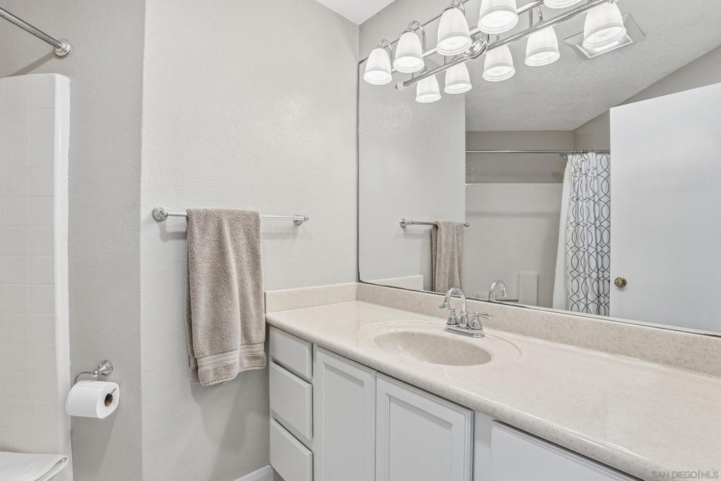7228 Camino Degrazia 275 Property Photo 16