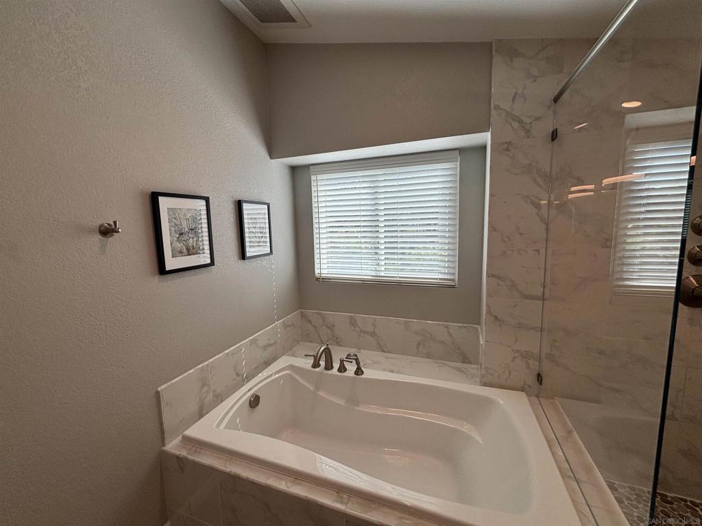 1141 Sundale Rd Property Photo 32