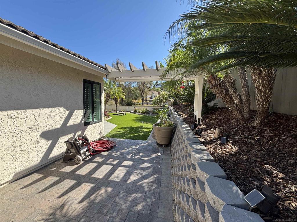 1141 Sundale Rd Property Photo 45