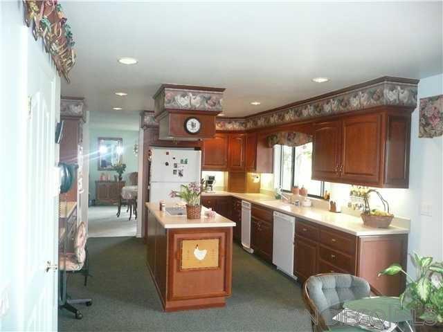 260017859SD Property Photo 30