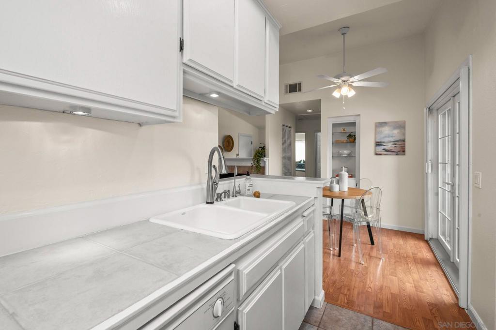 4428 Arizona St 7 Property Photo 11