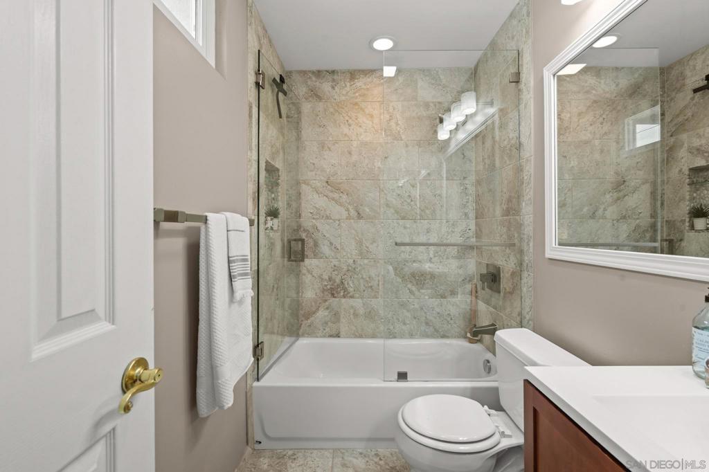 4428 Arizona St 7 Property Photo 23