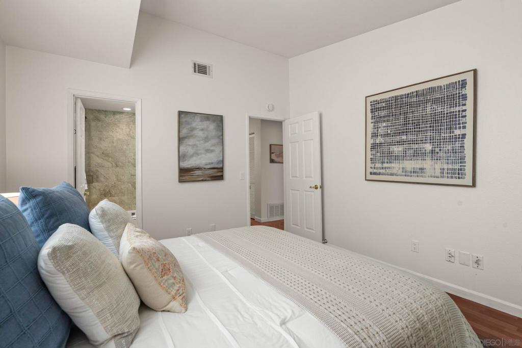 4428 Arizona St 7 Property Photo 24