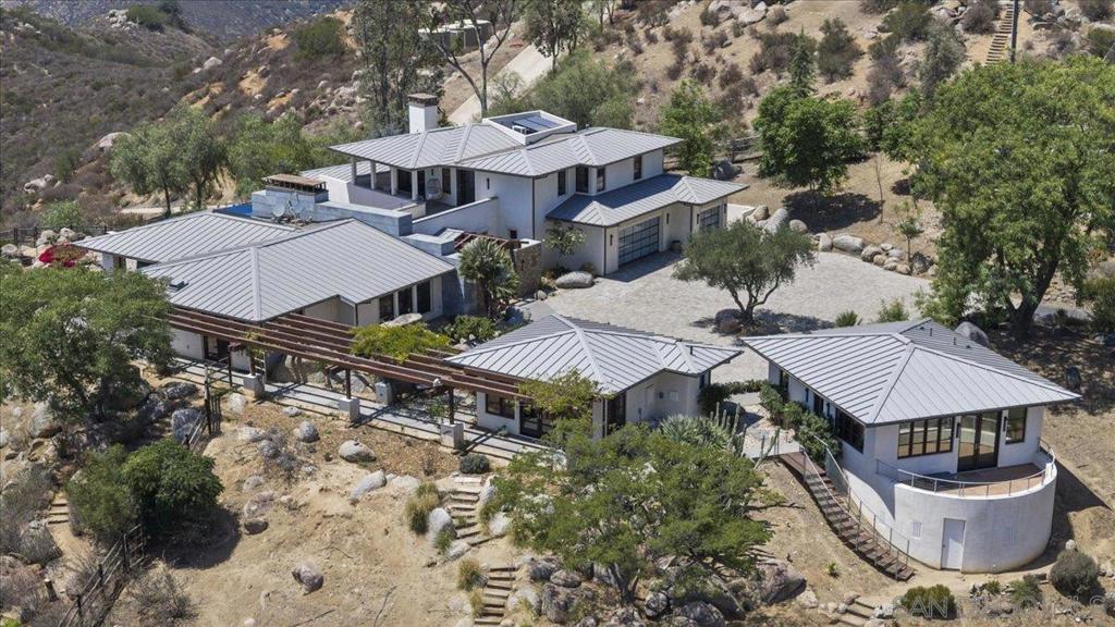 20391 Rancho Villa Property Photo 1