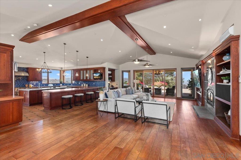 20391 Rancho Villa Property Photo 8