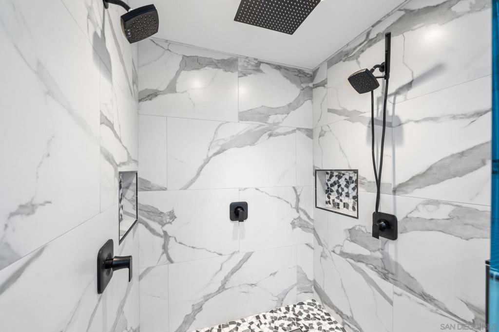6 Kingston Property Photo 28