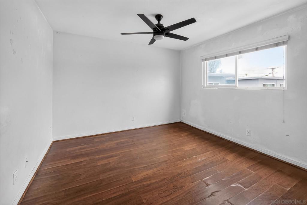 4346 52nd Street 10 Property Photo 19