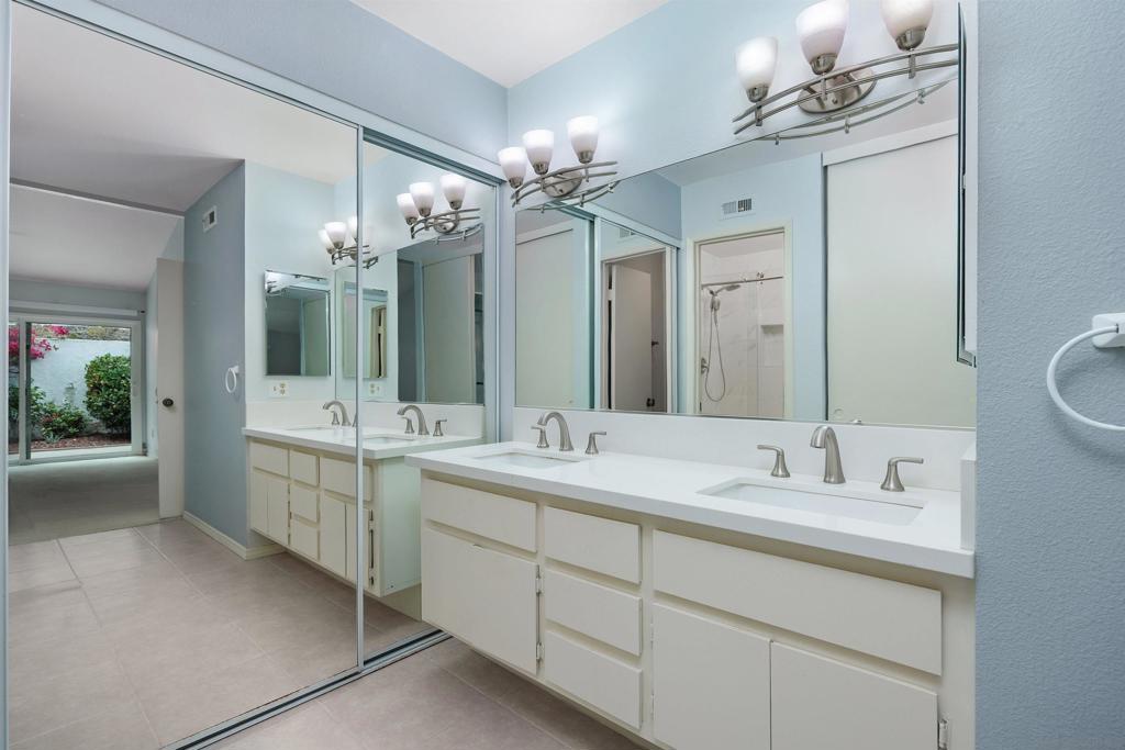 13067 Caminito Mar Villa Property Photo 21