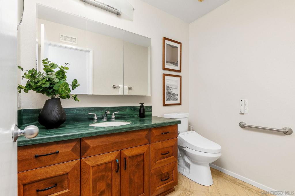 1007 Passiflora Ave Property Photo 26