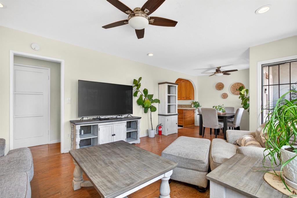 3115 Natchez Property Photo 4