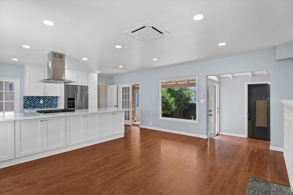 3204 Ingelow St. Property Photo 6