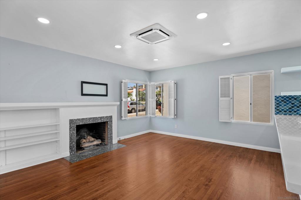 3204 Ingelow St. Property Photo 8