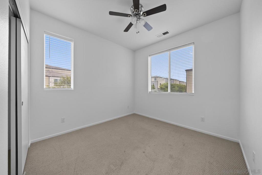 5223 Surfwalk Way 111 Property Photo 15