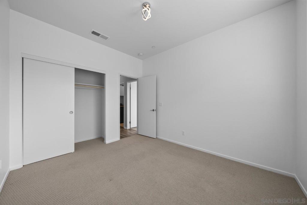 5223 Surfwalk Way 111 Property Photo 17