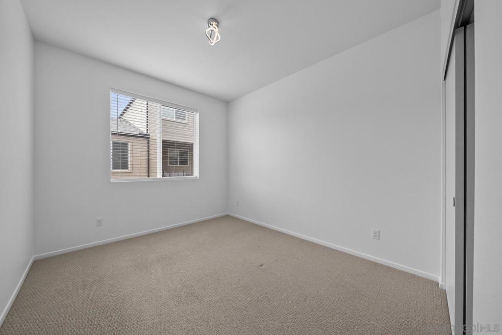 5223 Surfwalk Way 111 Property Photo 18