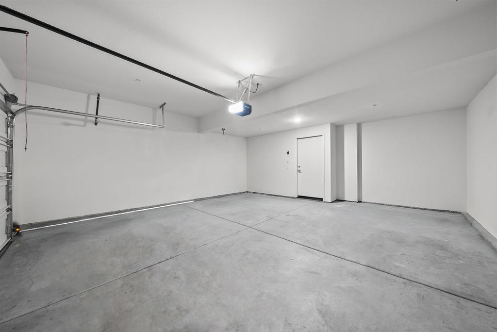 5223 Surfwalk Way 111 Property Photo 28
