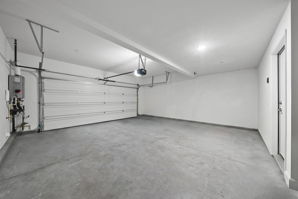 5223 Surfwalk Way 111 Property Photo 29