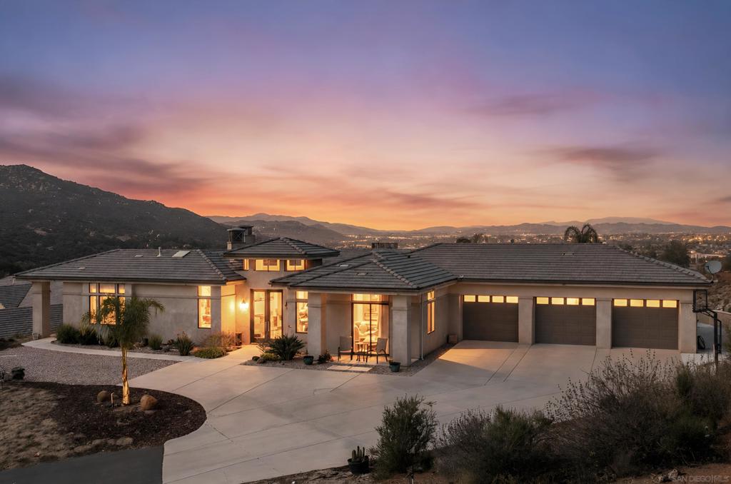 11888 Rancho Heights Rd Property Photo 1