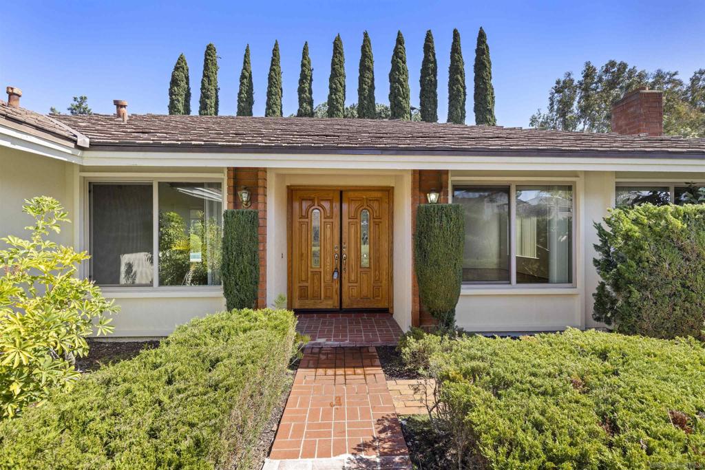 17305 Campillo Drive Property Photo 2