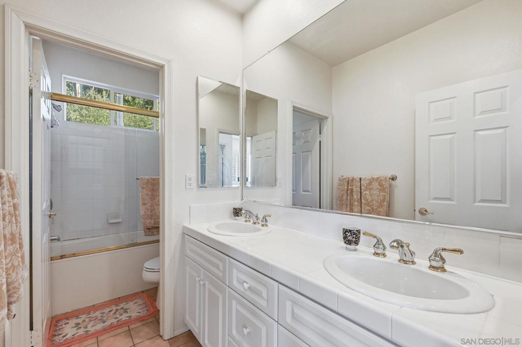 260017940SD Property Photo 23