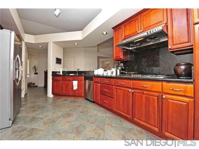 10872 Hasbrook Rd Property Photo 5