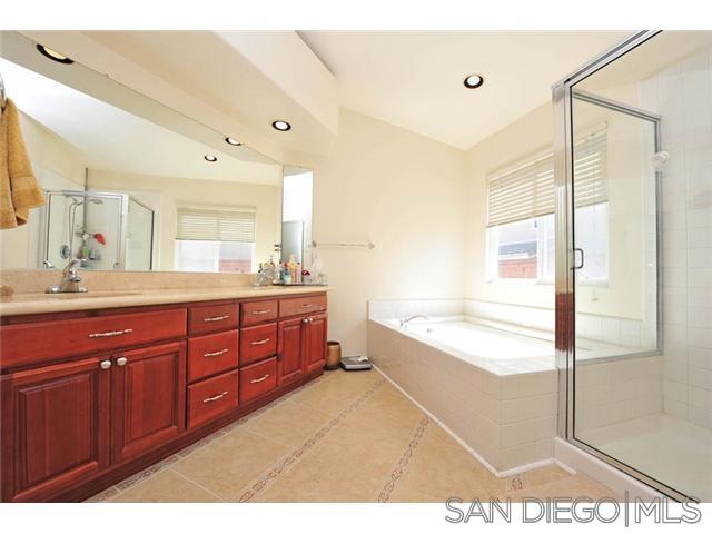 10872 Hasbrook Rd Property Photo 8