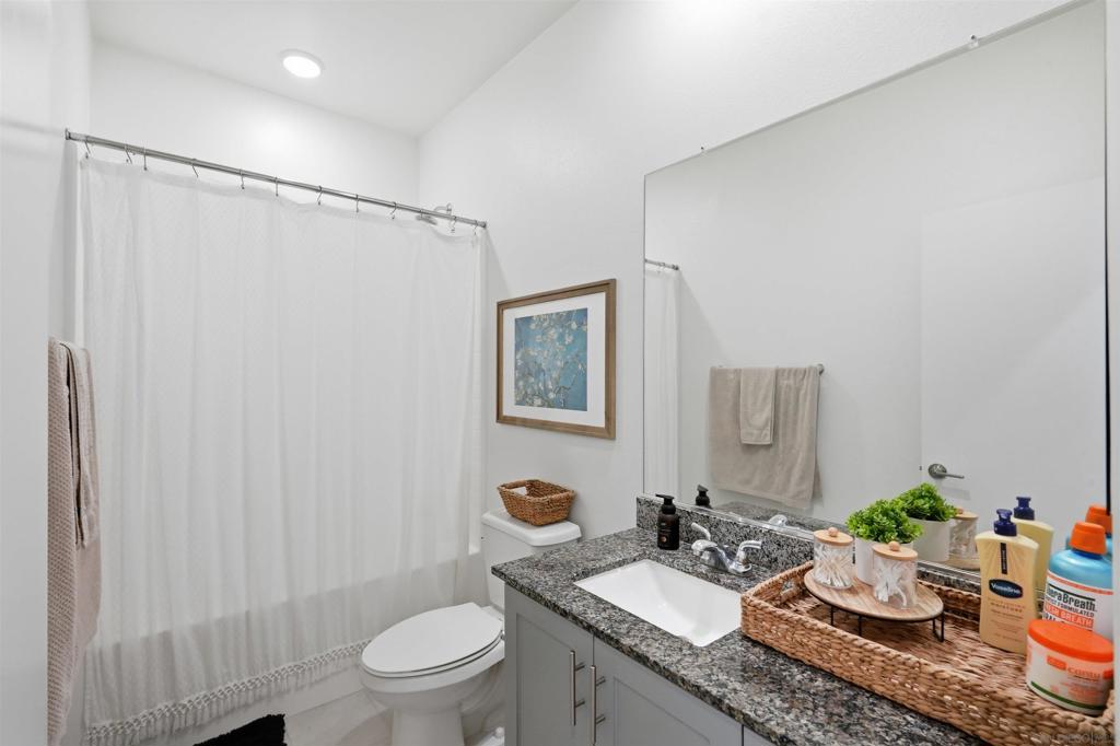 5491 Seacliff Pl 108 Property Photo 39