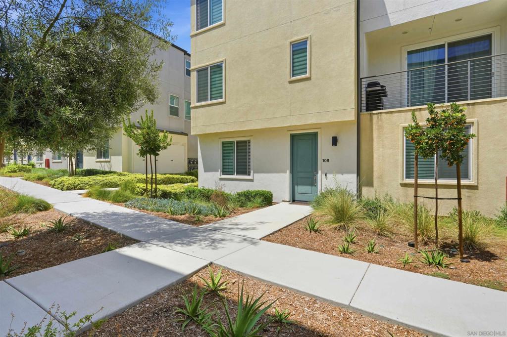 5491 Seacliff Pl 108 Property Photo 48