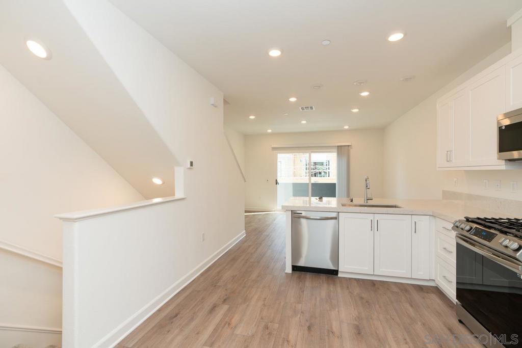 2126 Senita Property Photo 4