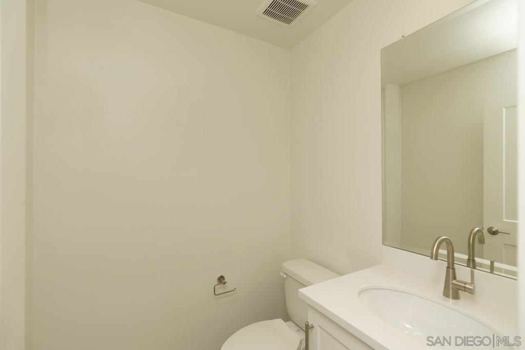 2564 Delphinium Ln Property Photo 30