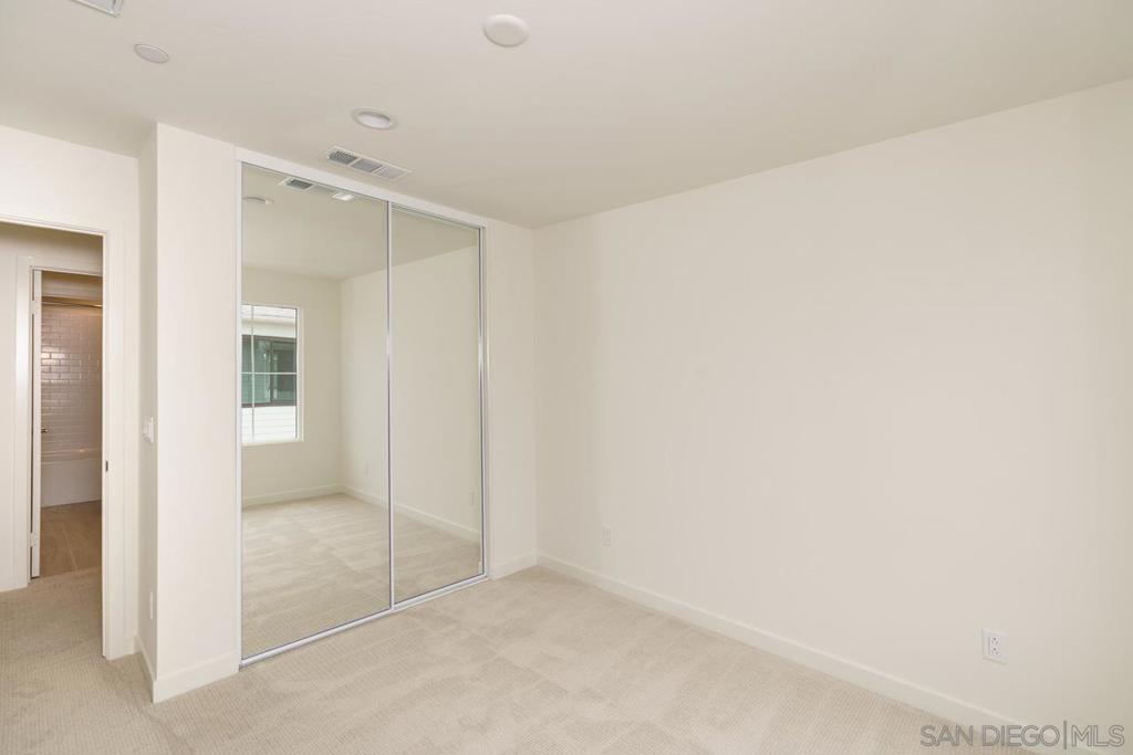 2564 Delphinium Ln Property Photo 35