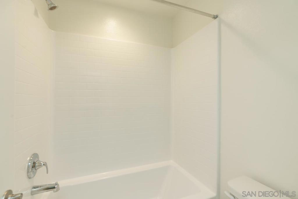 2564 Delphinium Ln Property Photo 37