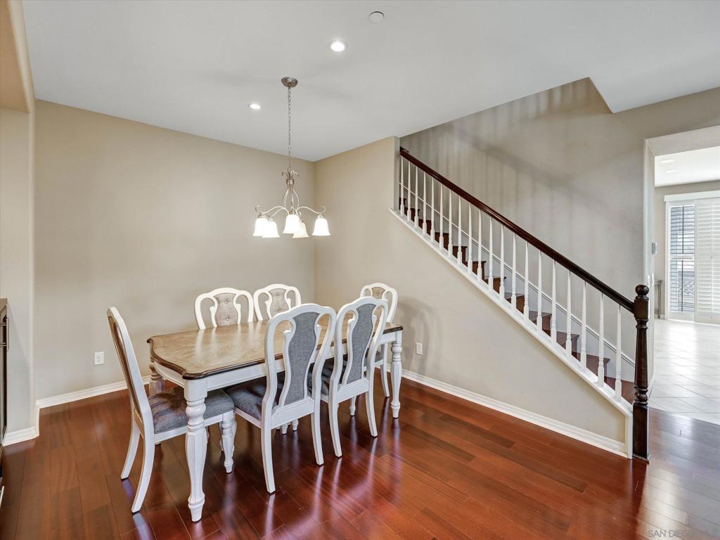 13589 Sohail Property Photo 24