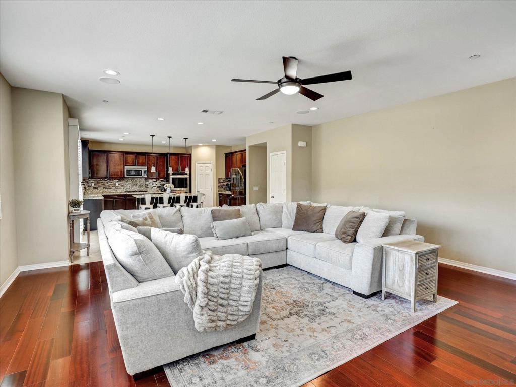 13589 Sohail Property Photo 33