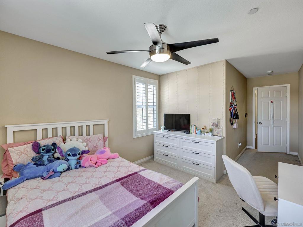 13589 Sohail Property Photo 50