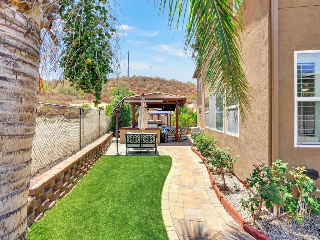 13589 Sohail Property Photo 63