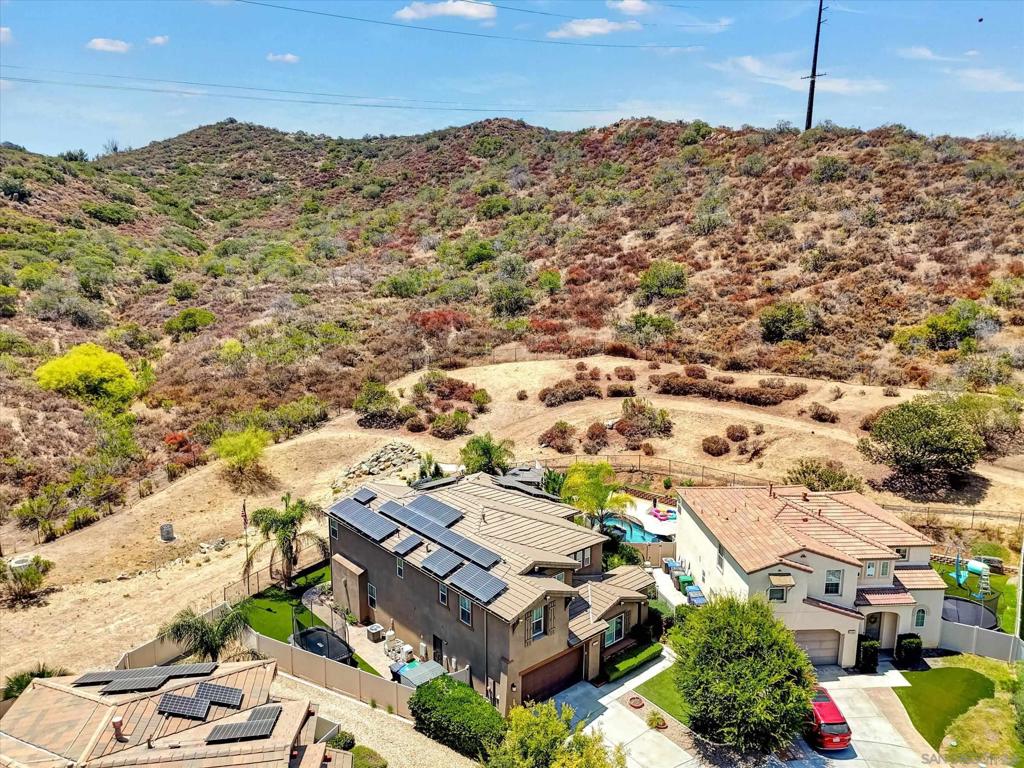 13589 Sohail Property Photo 70