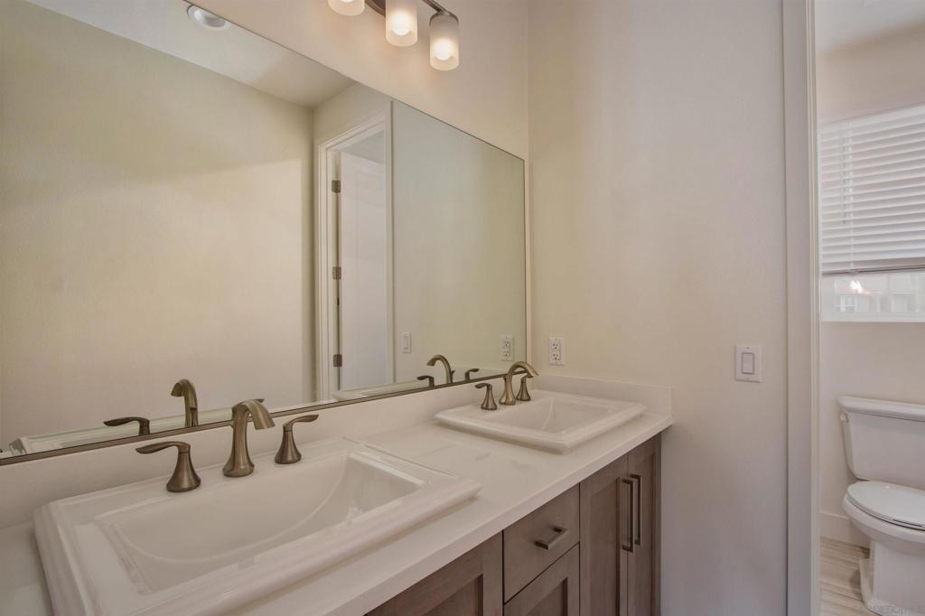 368 Ventasso Property Photo 21