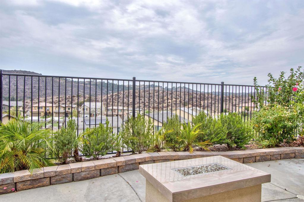 368 Ventasso Property Photo 26