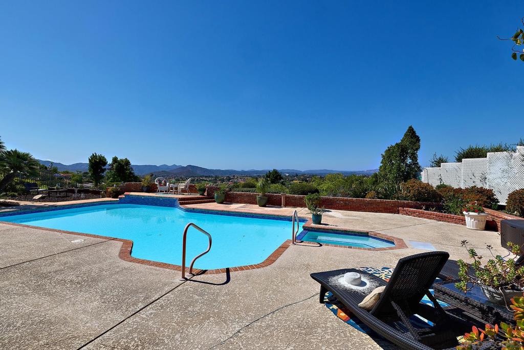 17505 Corte Lomas Verdes Property Photo 31